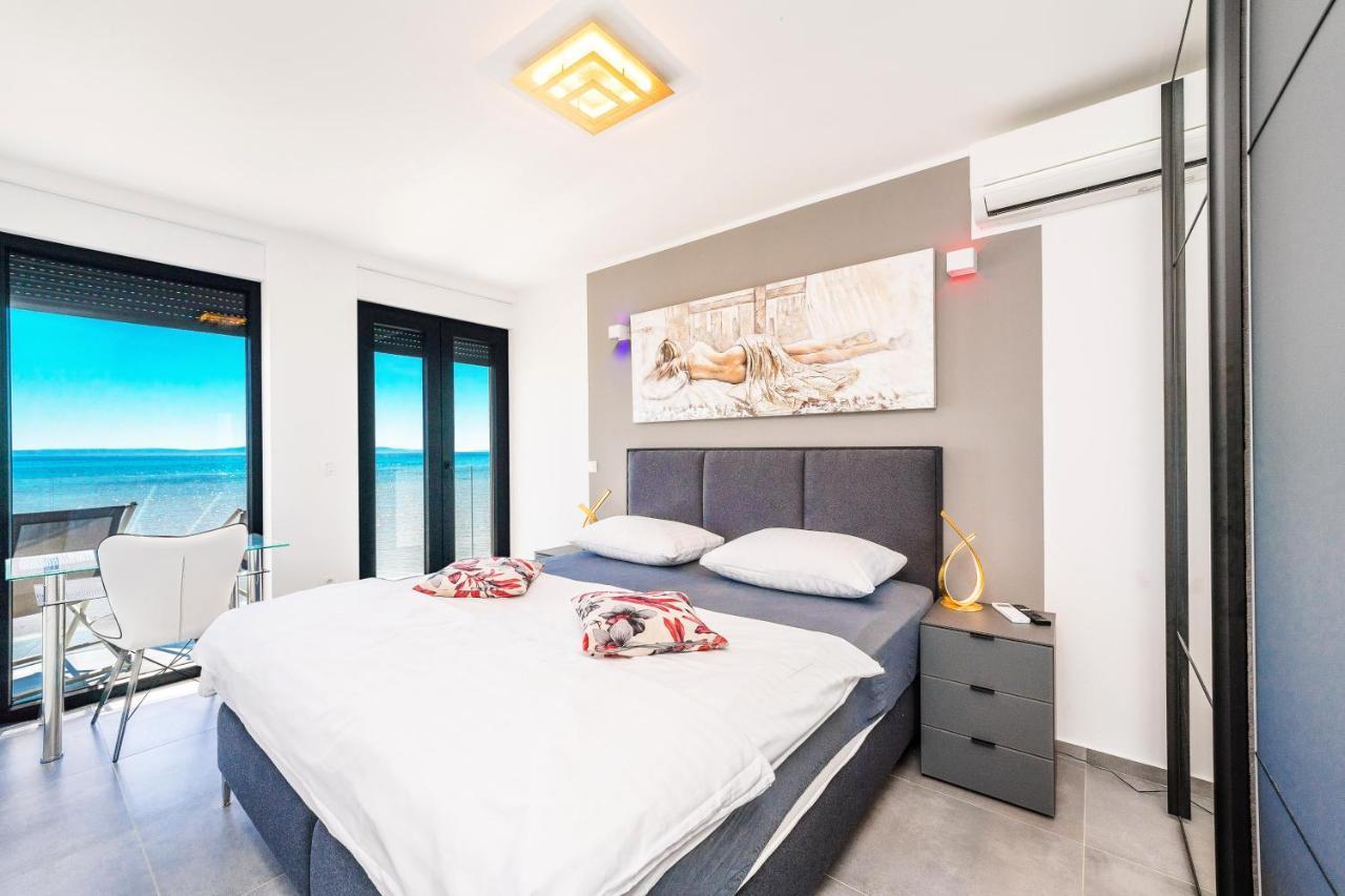 Jamc Dream Familientraum Direkt Am Meer Mit Beheiztem Pool Privlaka  Exteriör bild